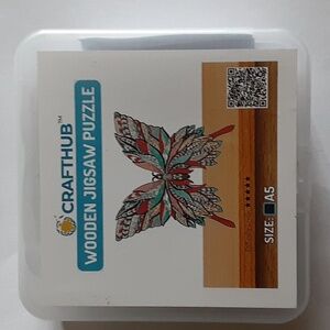 Fall butterfly - Jigsaw Puzzle - Size: A5/Small